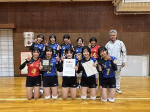 西三河大会優勝！（女子バレーボール部）